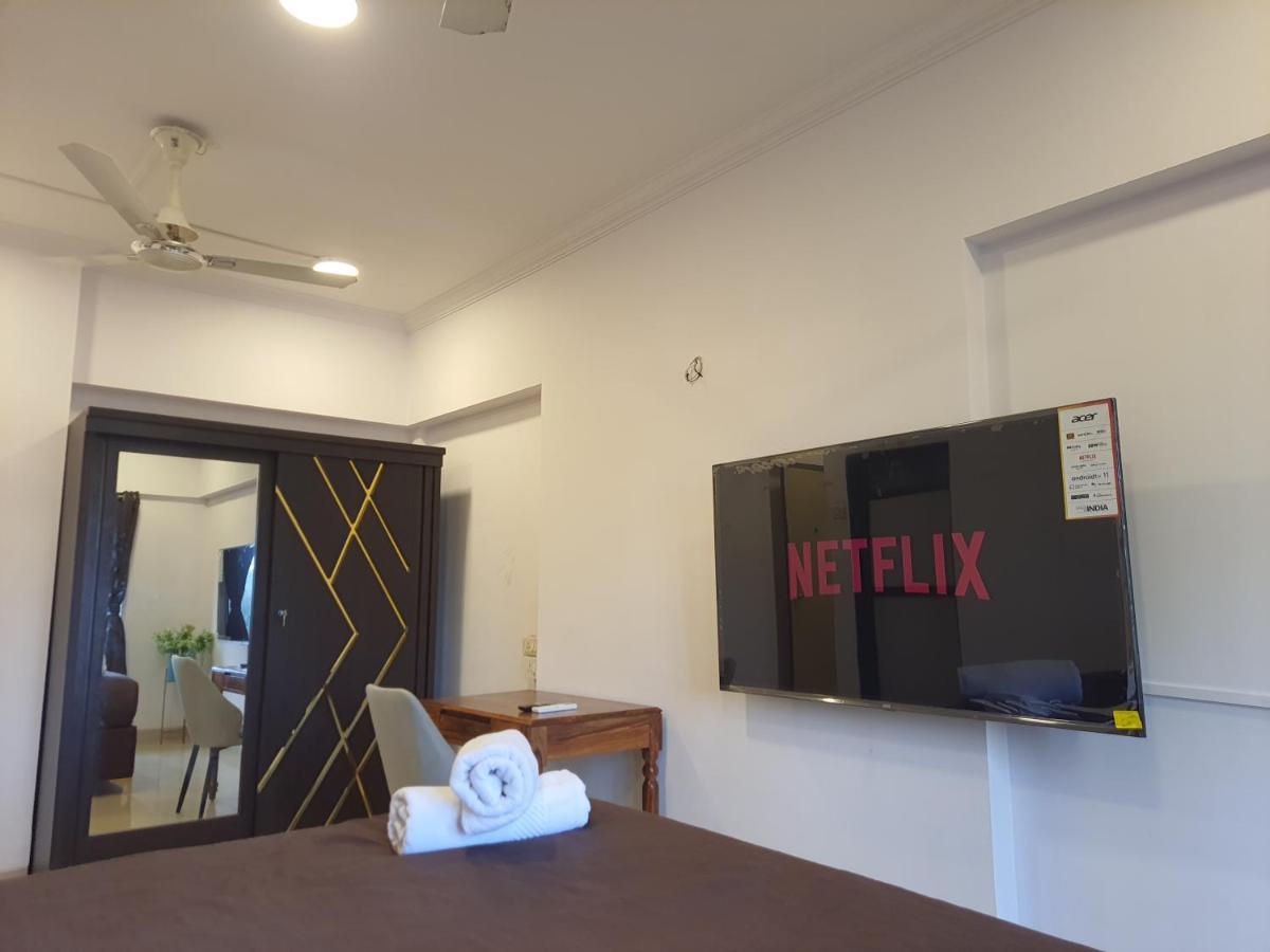 Osi Apartments Perry Cross Bandra West Мумбай Екстериор снимка